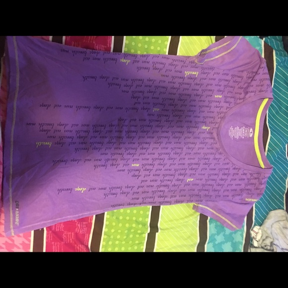 Two t shirts - Picture 3 of 4